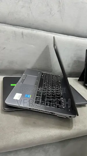 Laptop HP EliteBook 840 G2 8GB Intel Core i5 SSD 256GB