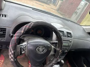 Toyota Corolla 2009 Silver
