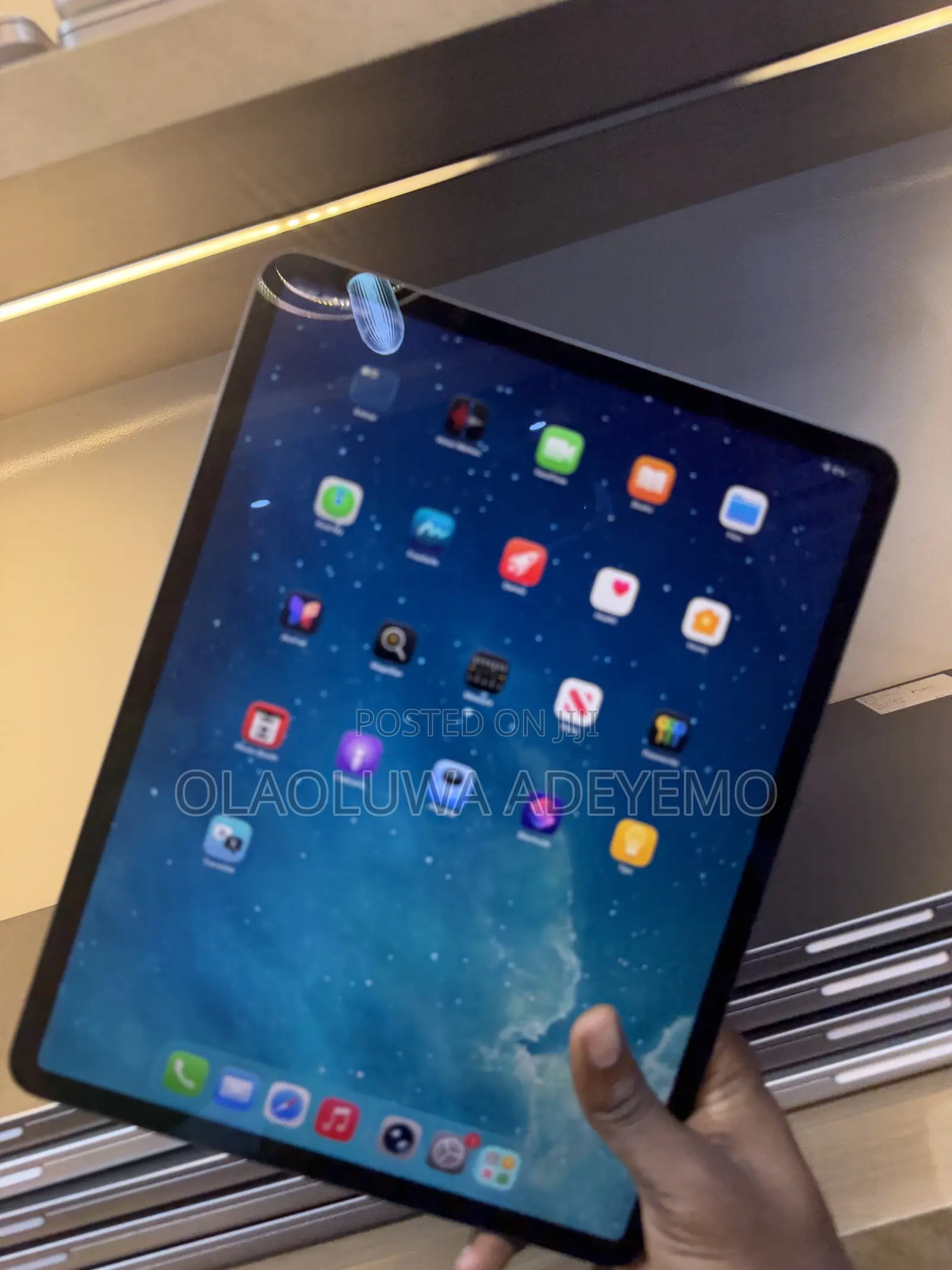 Apple iPad Pro 12.9 (2020) 512 GB Gray