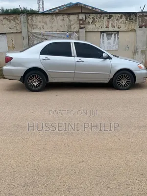 Toyota Corolla LE 2005 White