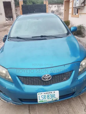 Toyota Corolla 2010 Blue