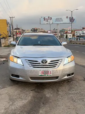 Toyota Camry LE 4dr Sedan (2.4L 4cyl 5A) 2008 Silver