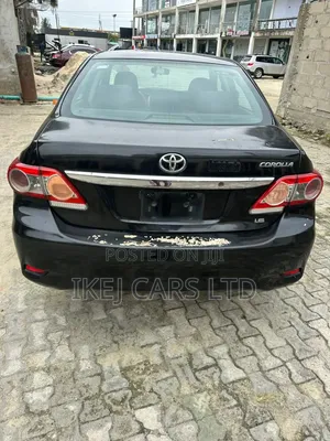 Toyota Corolla 2012 Gray