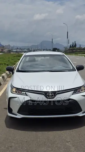 New Toyota Corolla 2025 White
