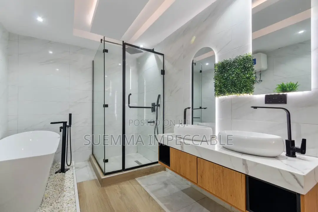 3-Bedroom Luxury Apartment