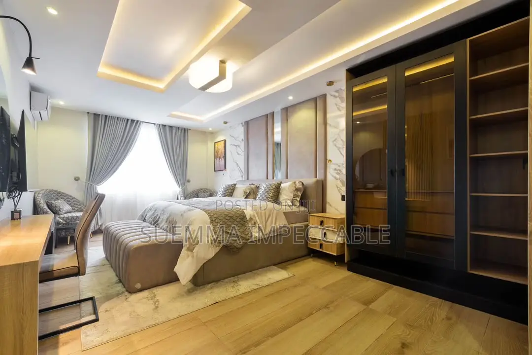 3-Bedroom Luxury Apartment