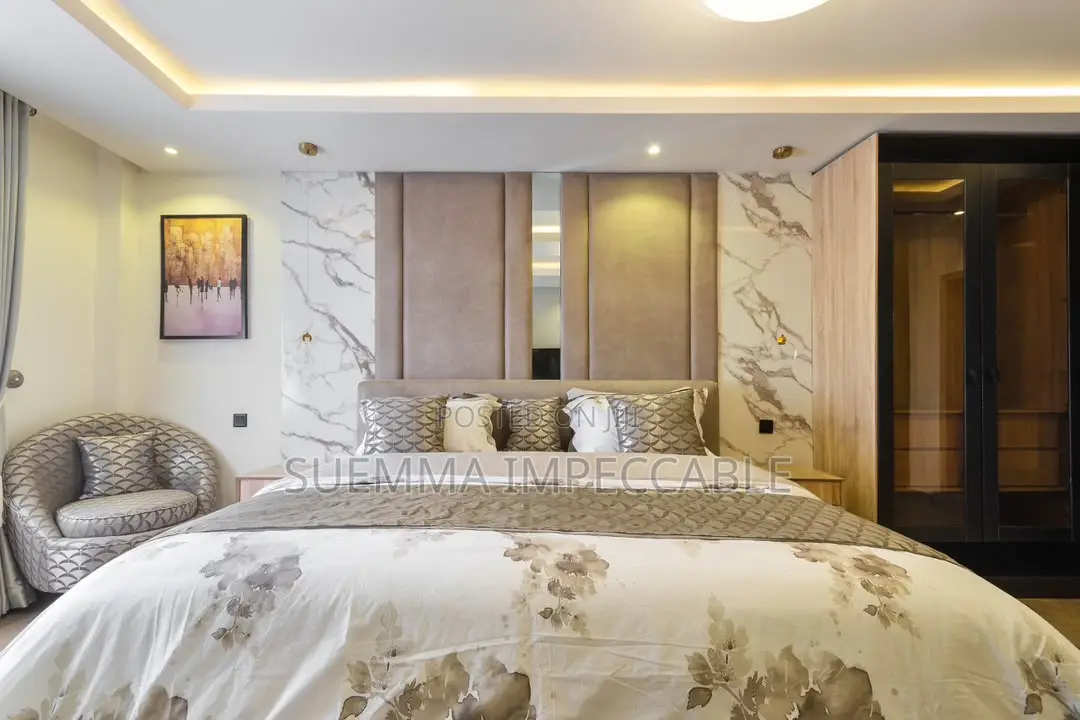 3-Bedroom Luxury Apartment