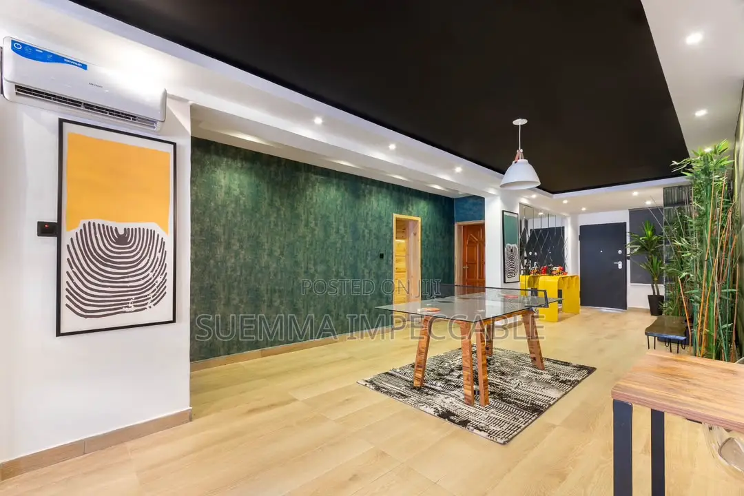 3-Bedroom Luxury Apartment