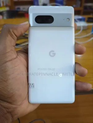 Google Pixel 7 128 GB White