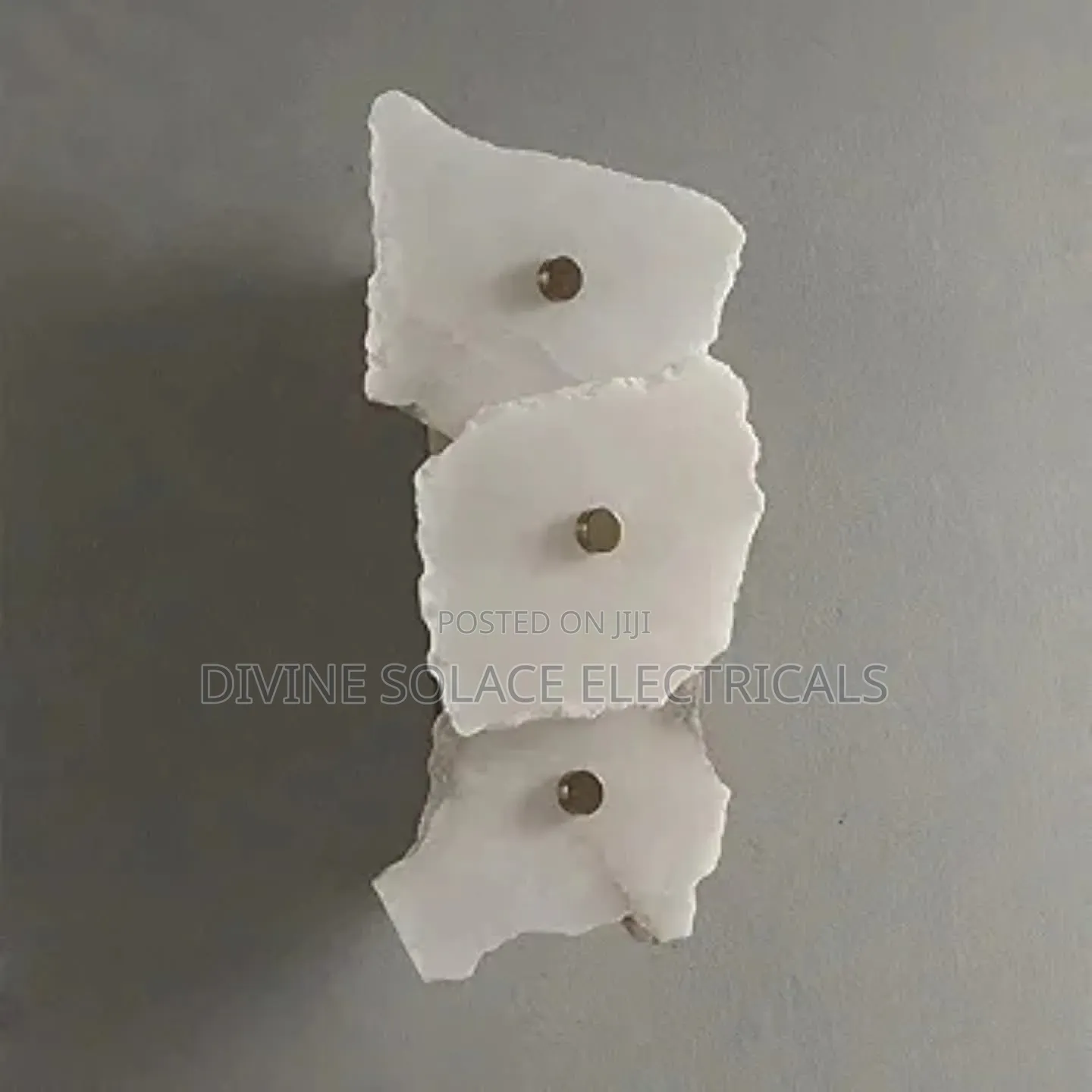 Stone Wall Bracket