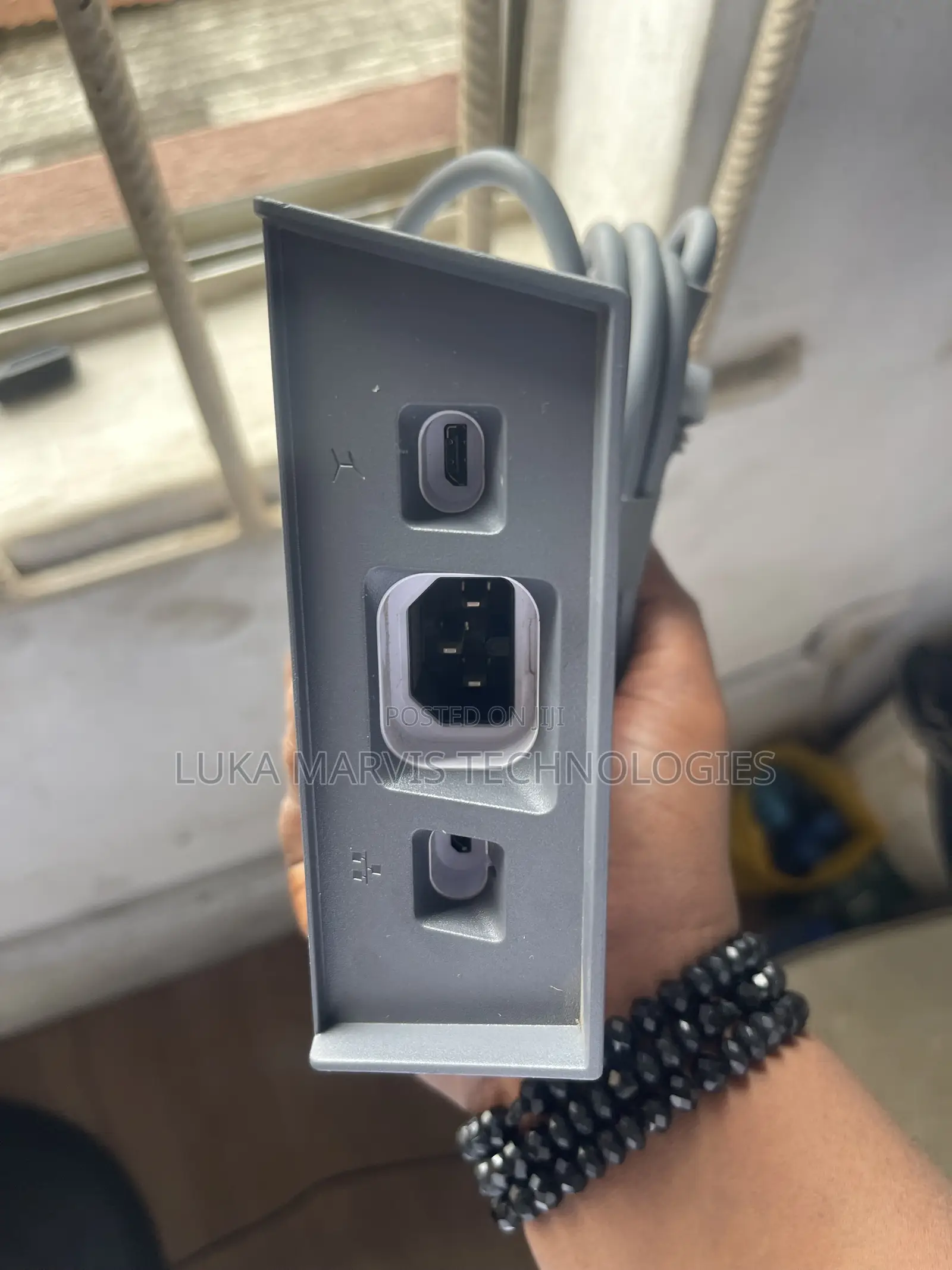 Higher Performance Power Adapter