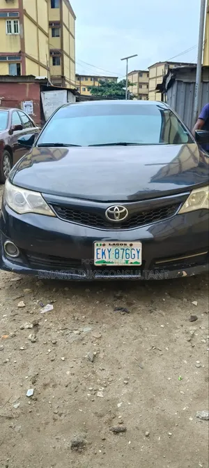 Toyota Camry 2012 Blue