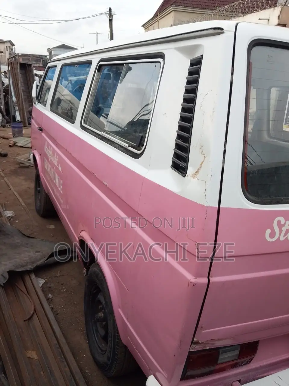 Volkswagen Transporter 2003 Pink
