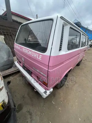 Volkswagen Transporter 2003 Pink