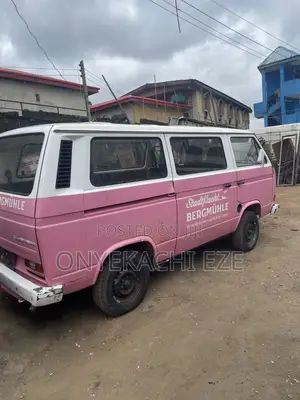 Volkswagen Transporter 2003 Pink