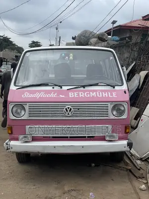 Volkswagen Transporter 2003 Pink