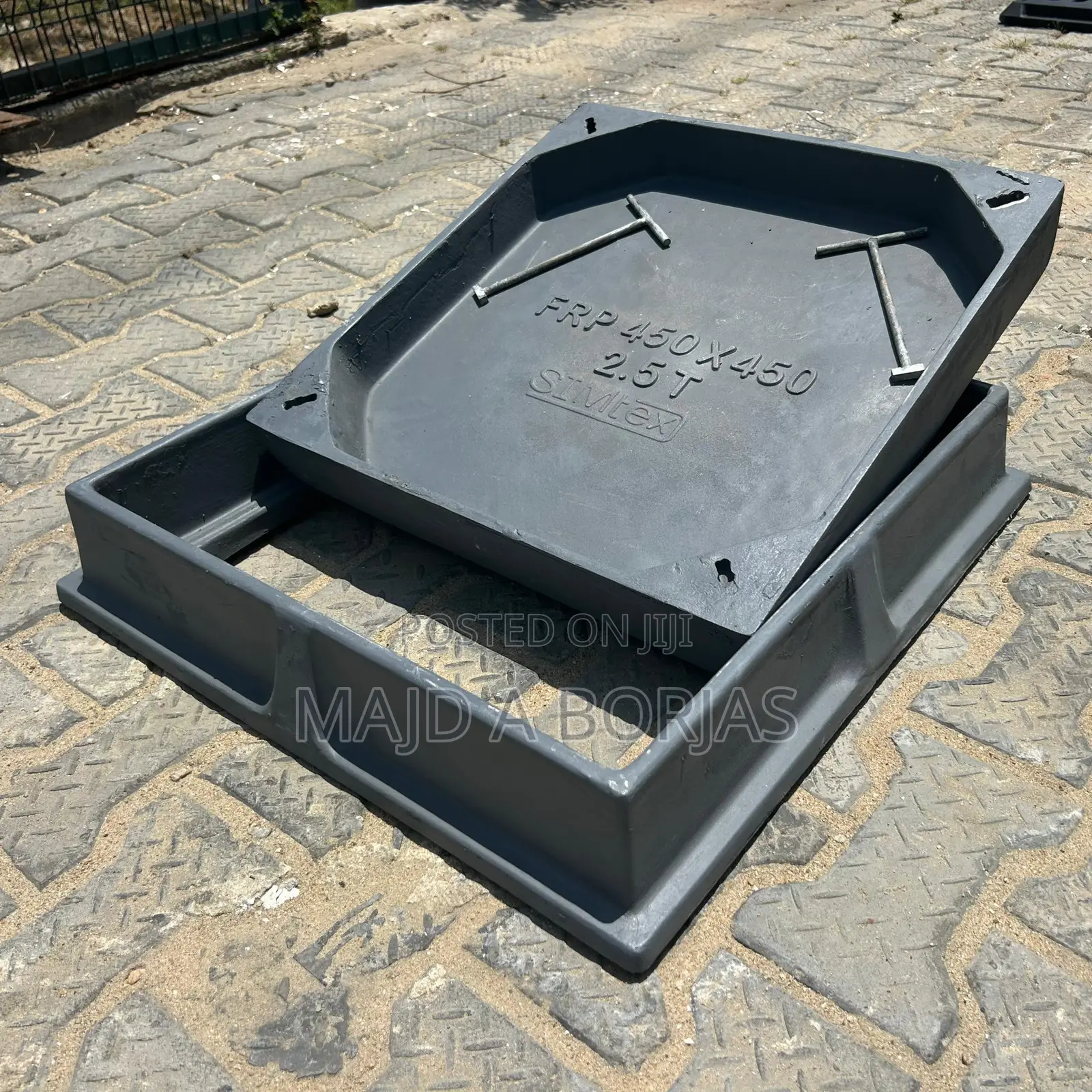 FRP Manhole Cover 60x60 Recess - Tile Insert