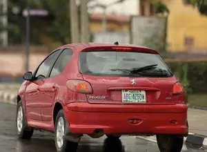 Peugeot 206 2002 Red