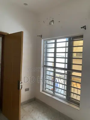 3bdrm Apartment in Alfa Mead Cresent, Sangotedo for rent