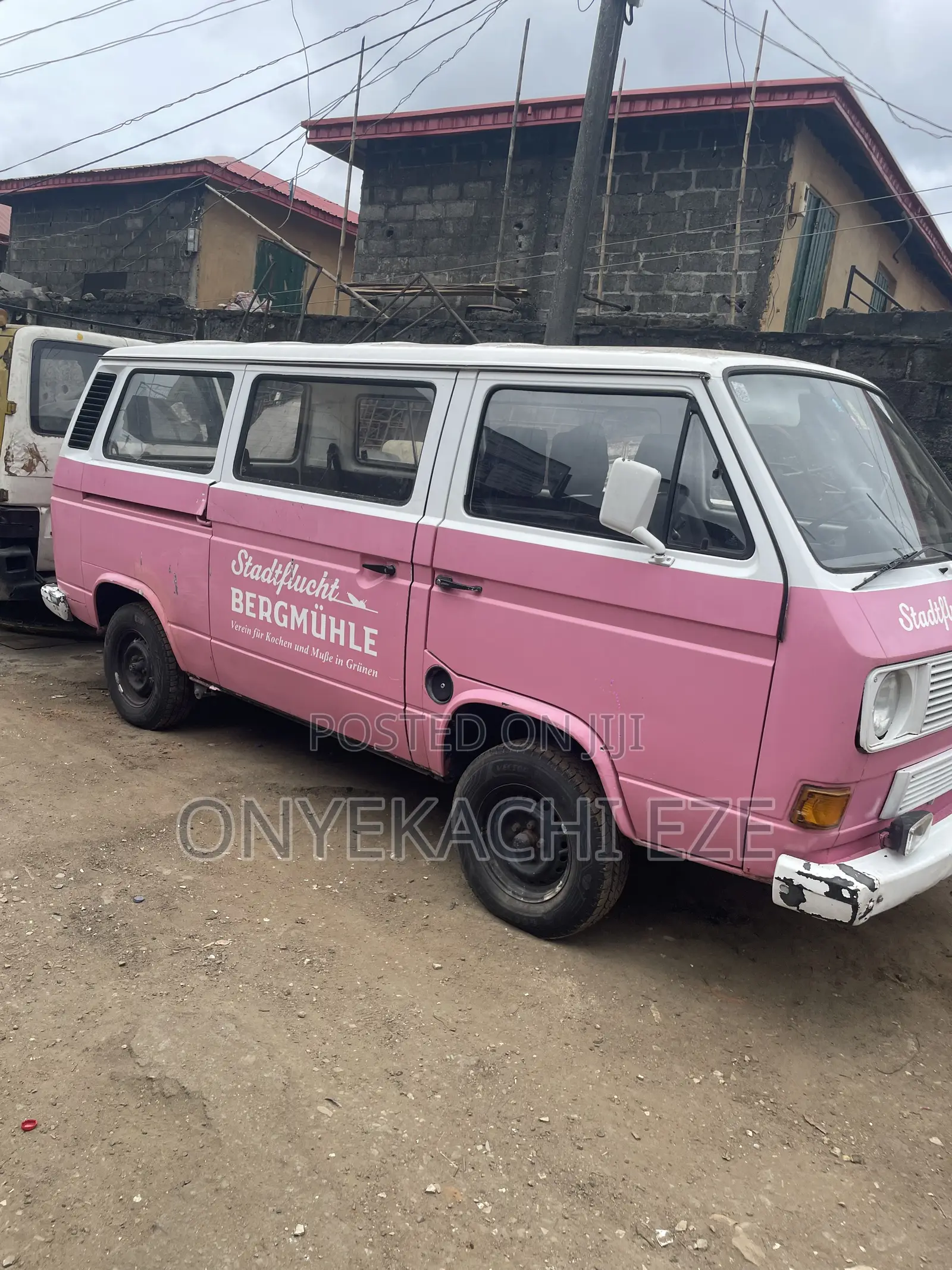 Volkswagen Transporter 2003 Pink