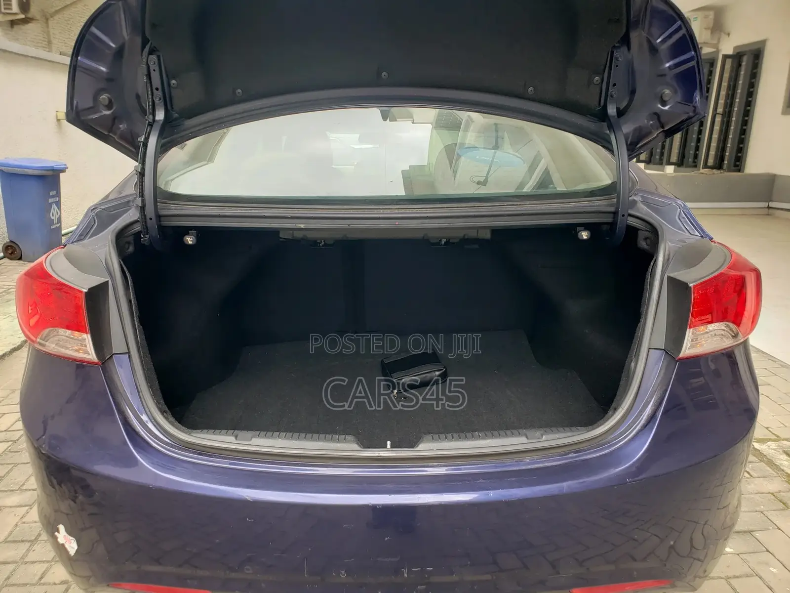 Hyundai Elantra 2013 Blue