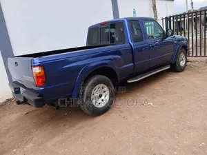 Mazda B-series 2004 Blue