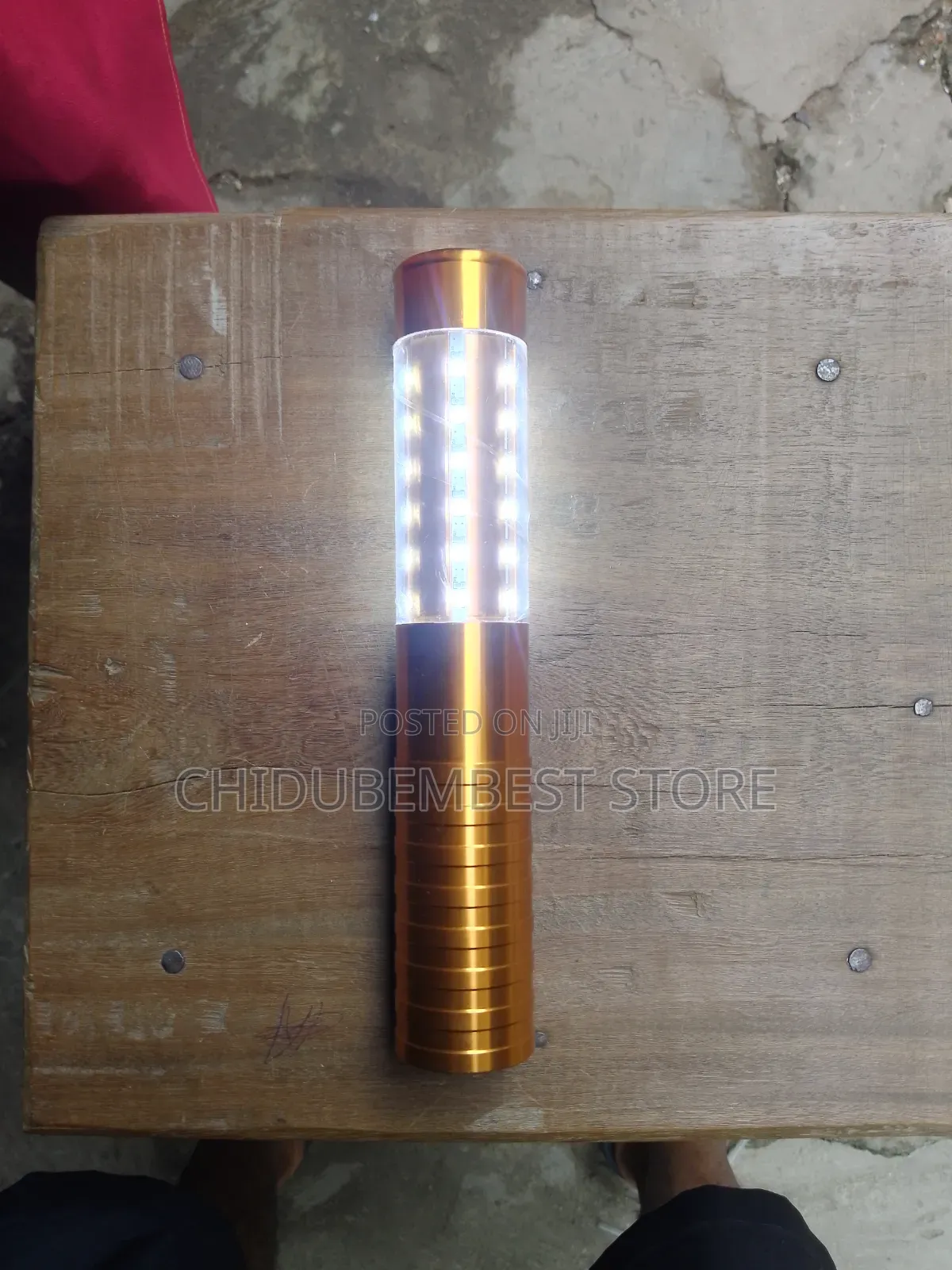 Led Short Champagne Light