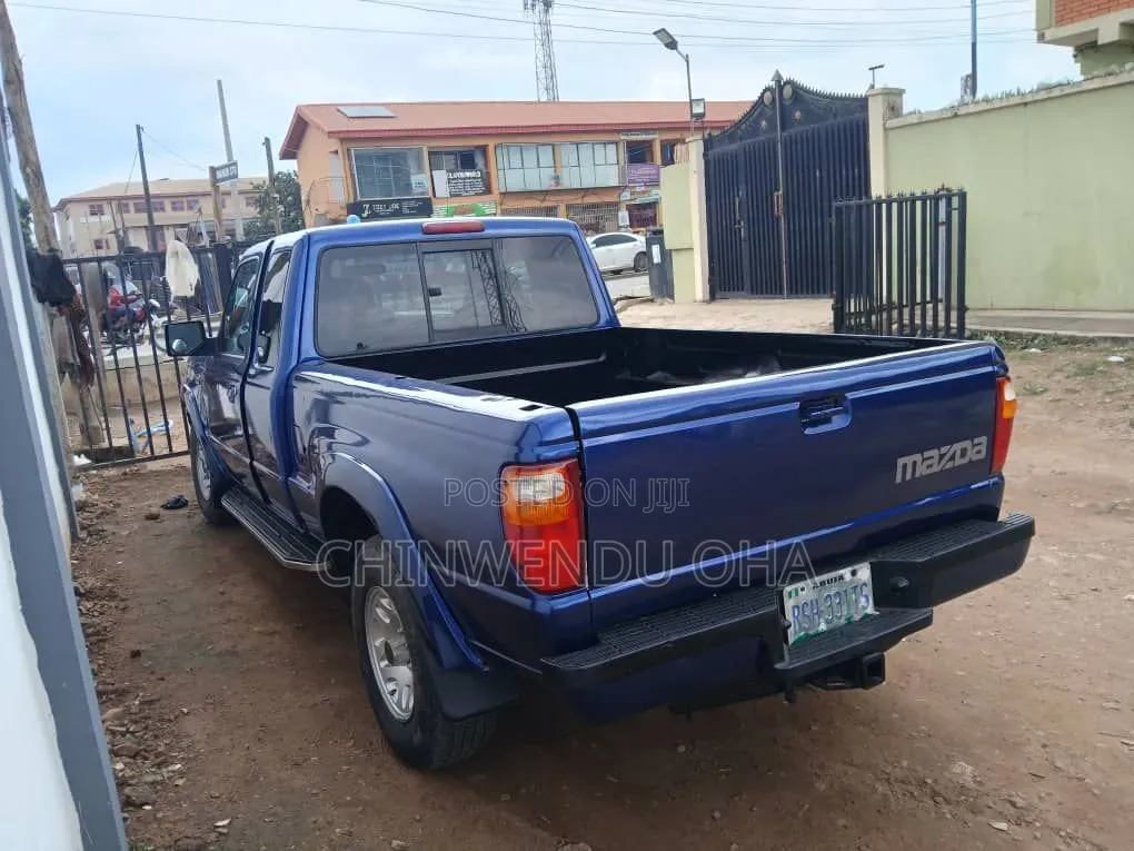 Mazda B-series 2004 Blue