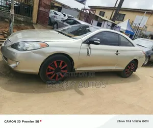 Toyota Solara 2006 Gold
