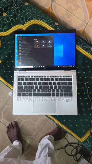New Laptop HP EliteBook X360 1030 G3 8GB Intel Core i7 SSD 256GB