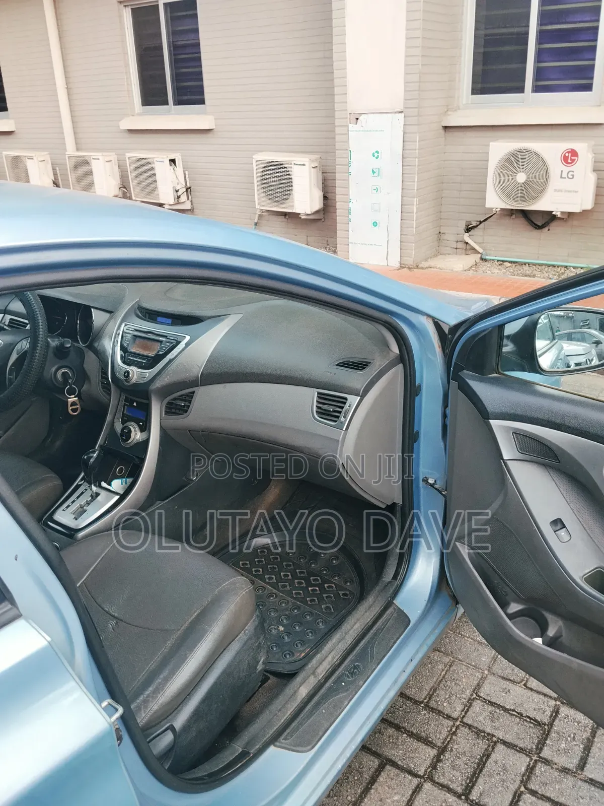 Hyundai Elantra 2012 Blue