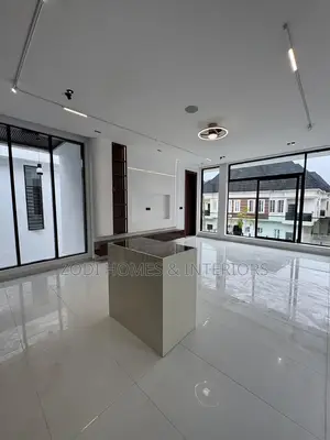 4bdrm House in Victoria Island for rent