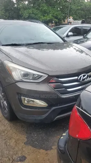 Hyundai Santa Fe 2015 Gray