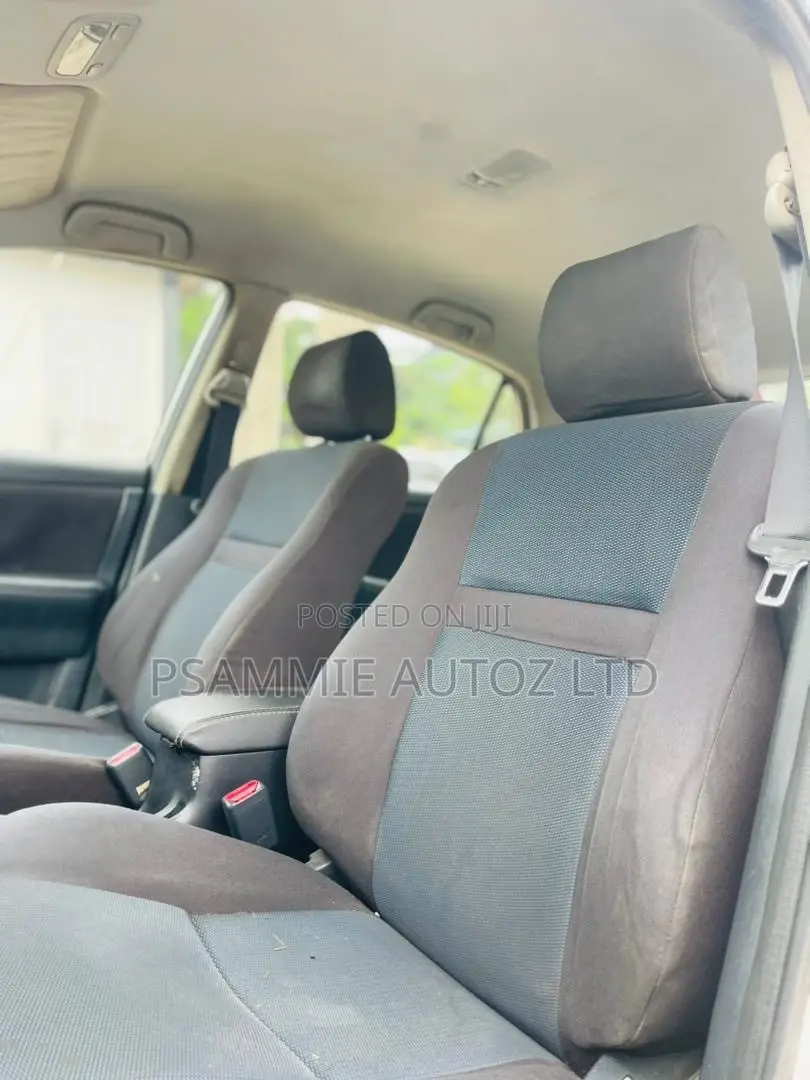 Toyota Corolla 2006 Silver