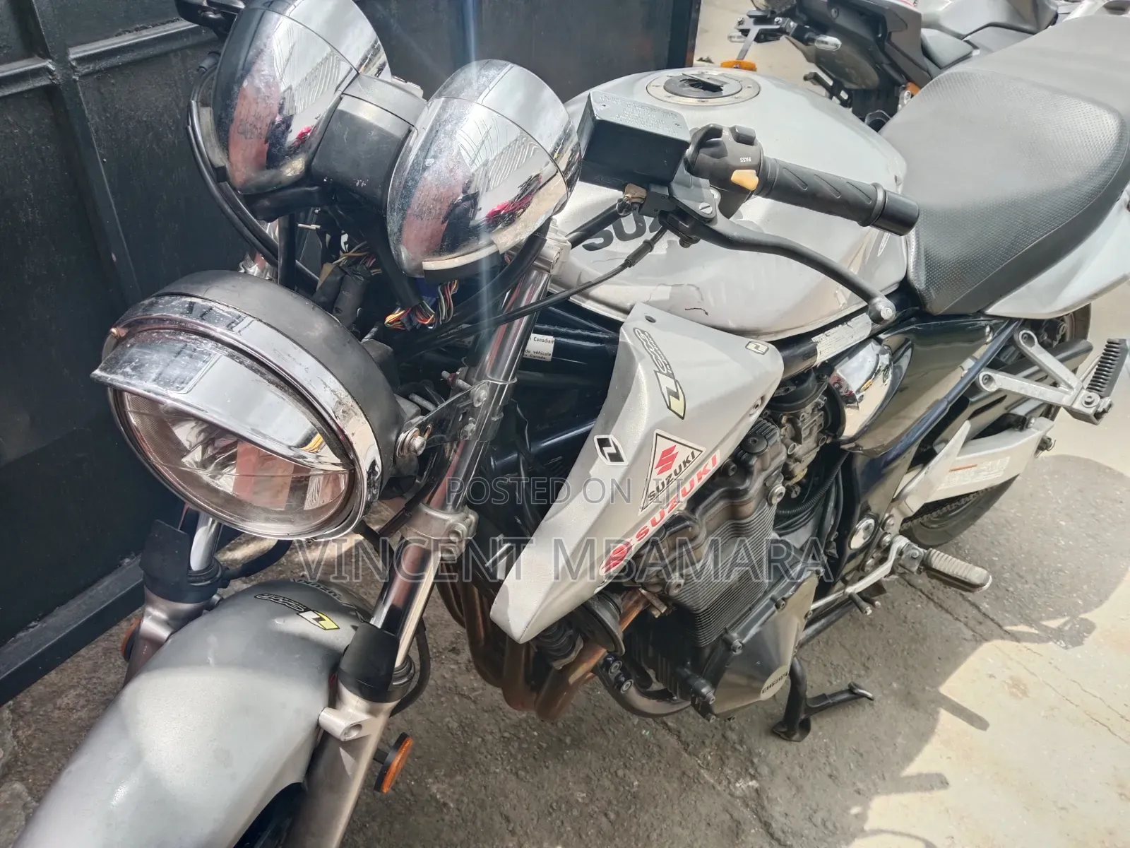 Suzuki Bandit 2003 Silver