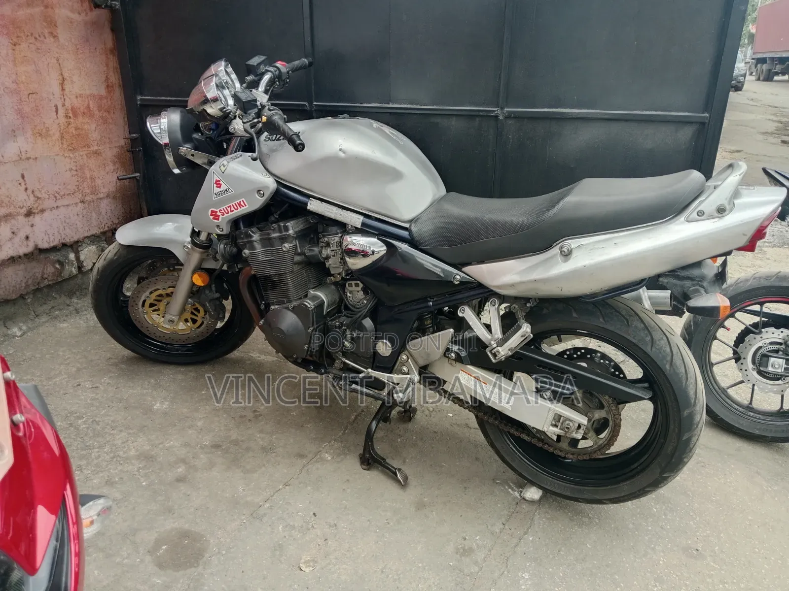 Suzuki Bandit 2003 Silver