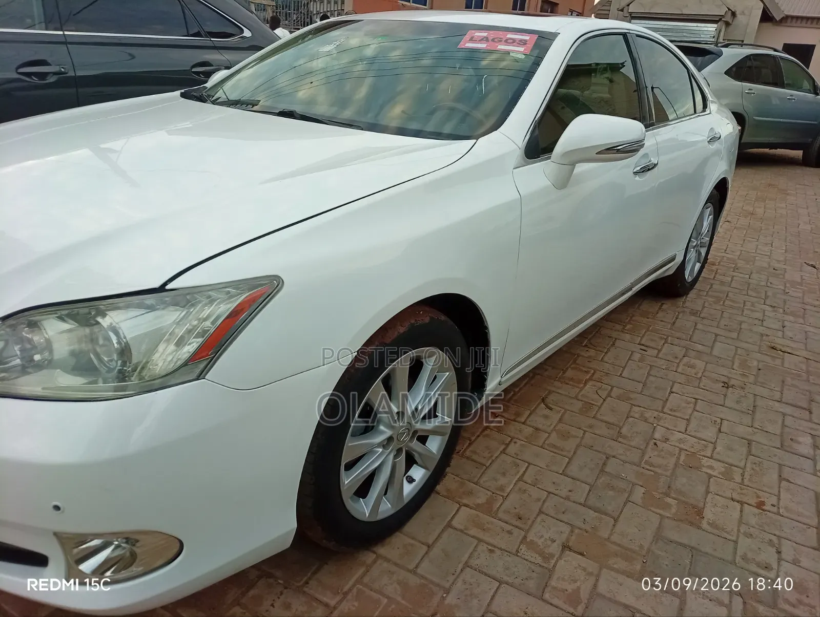 Lexus ES 2013 White