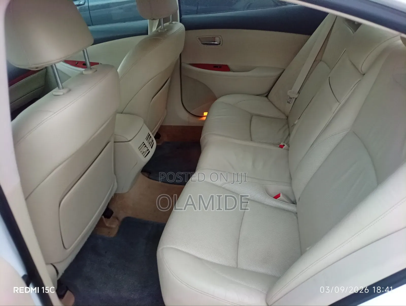 Lexus ES 2013 White