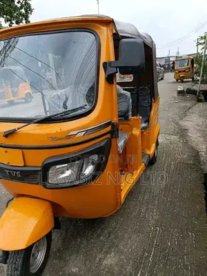 TVS King Deluxe Plus iTouch Start 2023 Yellow