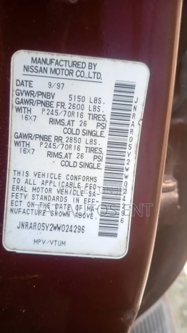 Infiniti QX4 1998 Red