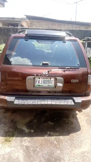 Infiniti QX4 1998 Red