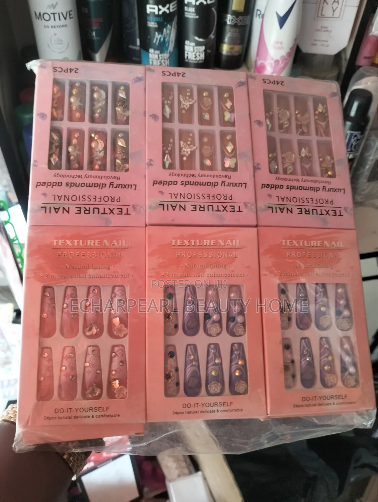 Beautiful Ready-Made Press-on Nails – Reusable Artificial Nails