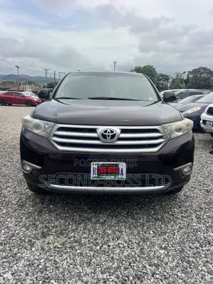 Toyota Highlander Limited 2012 Burgundy