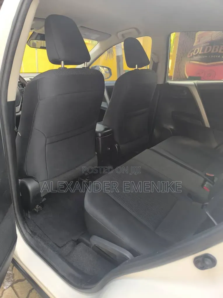 Toyota RAV4 2017 White
