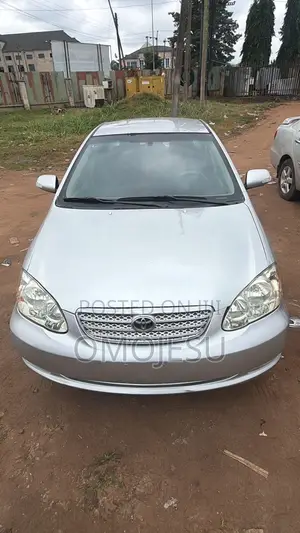 Toyota Corolla Sedan 2004 Silver