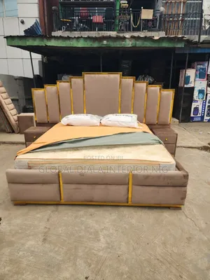 Brown 6by6 Padded Bedframe Set