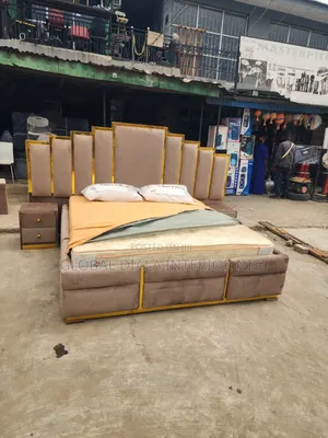 Brown 6by6 Padded Bedframe Set