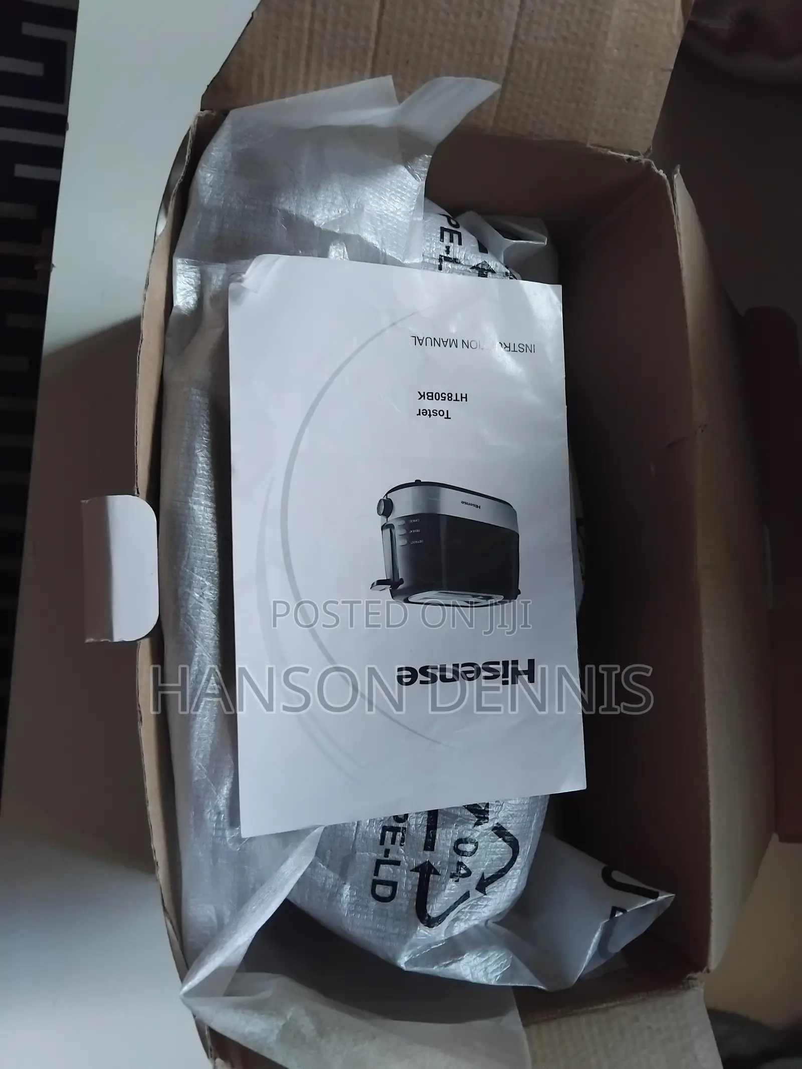 Hisense Toaster/ HT850BK