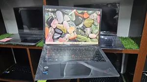 Laptop Lenovo ThinkPad X13 Gen 4 32GB Intel Core i7 SSD 512GB