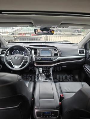 Toyota Highlander 2017 Black